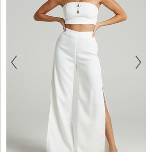 Showpo “I’m the one” two piece set. White. Size small